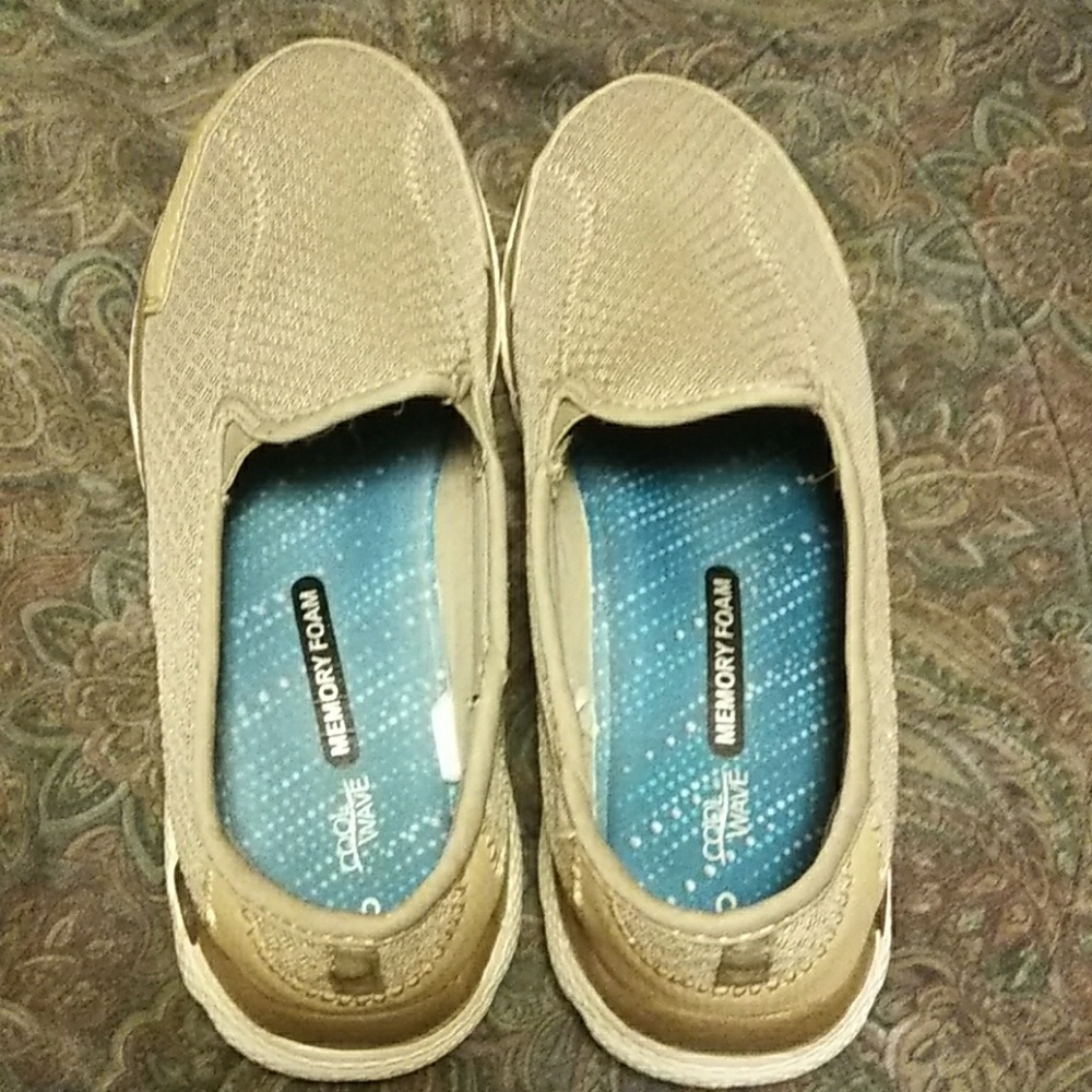 Ladies shoes